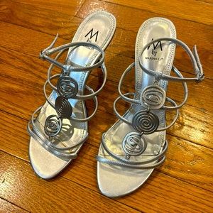 Cute silver heels size 9.5 worn 1 time